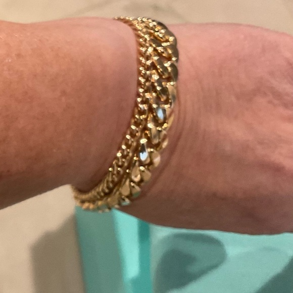 Dry Goods Gold tone Chain bracelet NWT - Picture 4 of 5